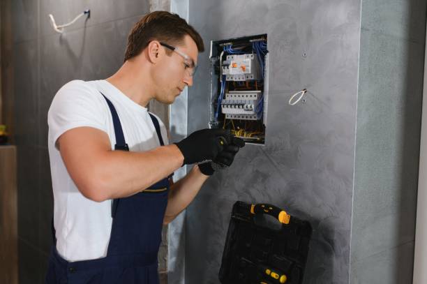 Best 24-Hour Electrician  in Nevada, MO